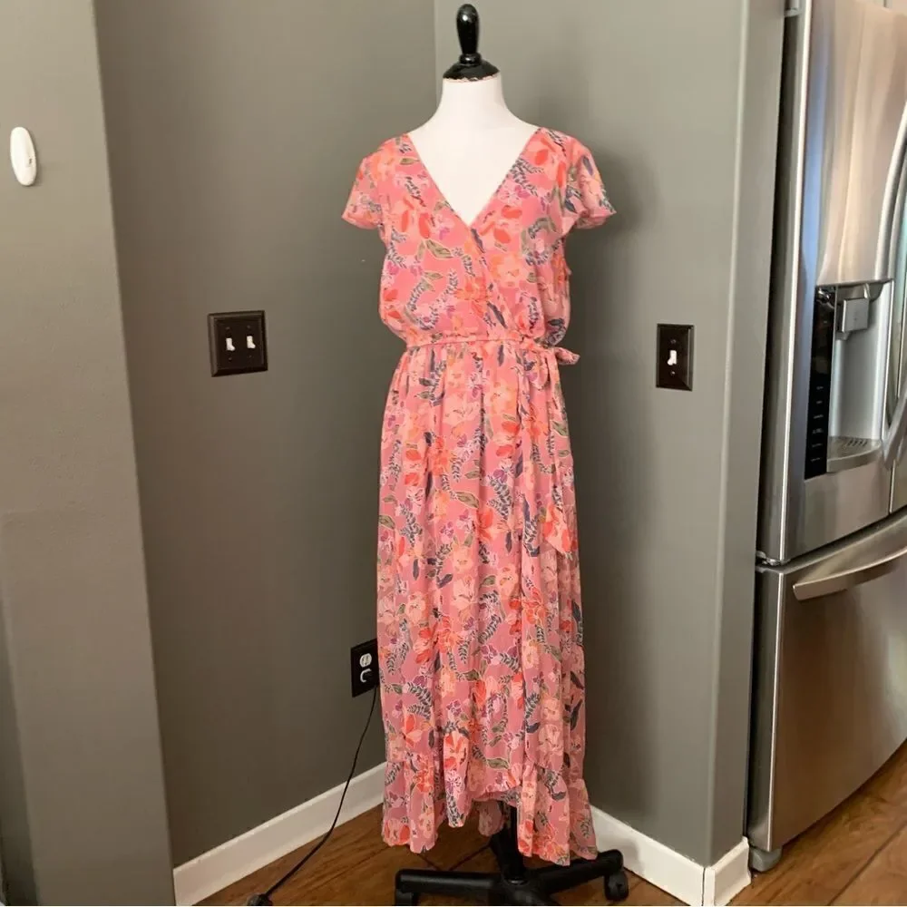 Band of Gypsies Lianna Floral-Print Wrap Dress